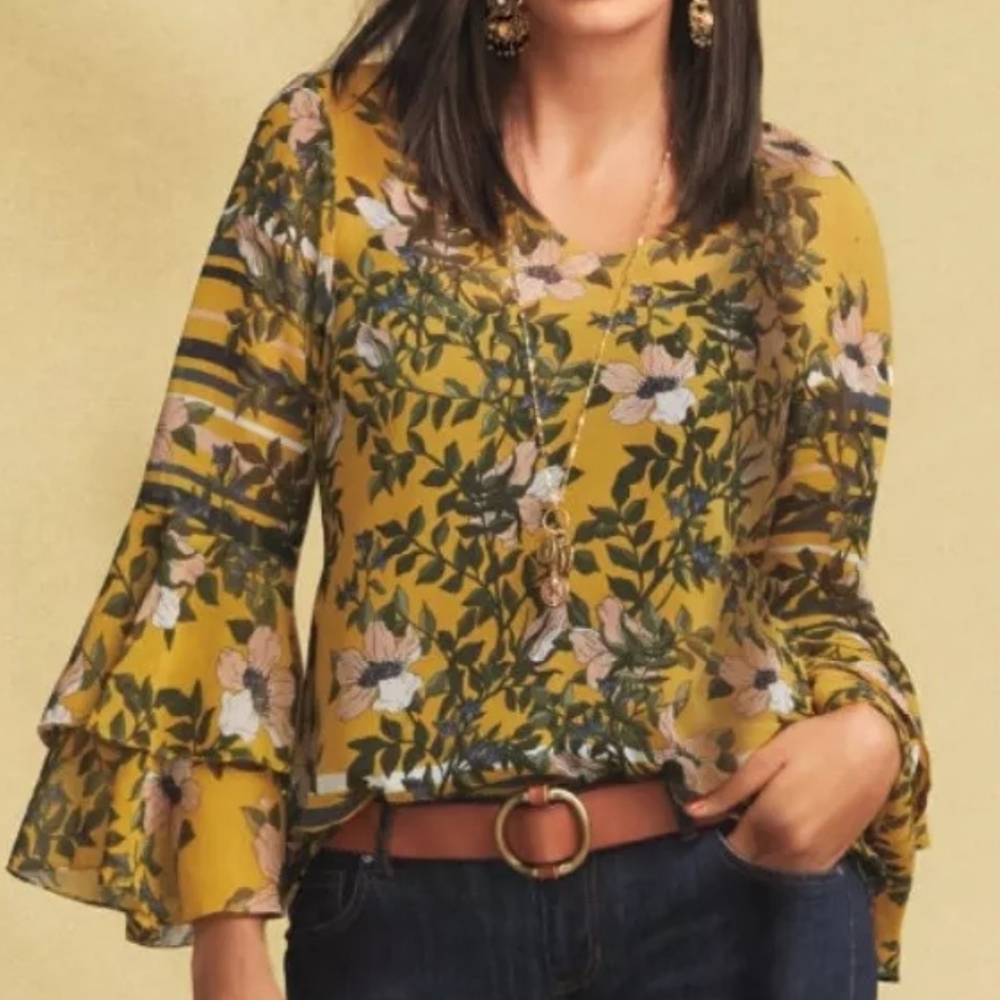 Cabi Floral Ruffle Belle Sleeve V-Neckline Blouse